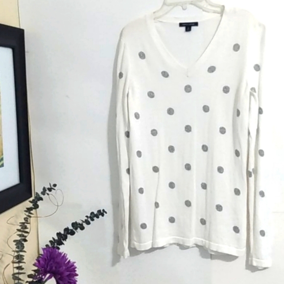 TOMMY HILFIGER WHITE & SILVER POLKA DOT LIGHTWEIGHT SWEATER SIZE SMALL PETITE - Picture 13 of 13